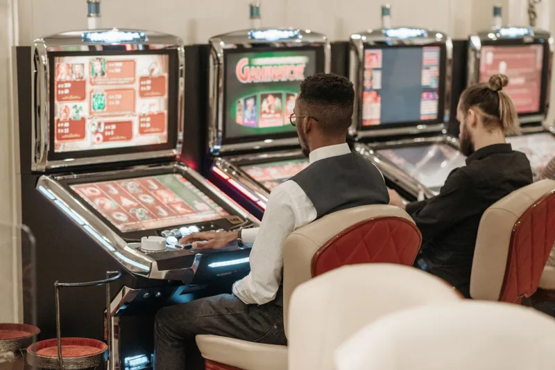 Why Staying Loyal to One Slot Machine Is Quietly Working Against You